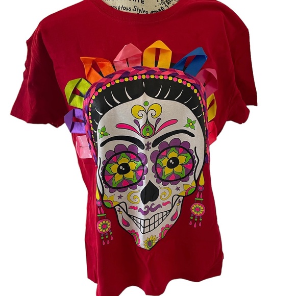 Día de los muertos T shirt, Red T shirt, Women’s T shirt, Skull T Shirt, Red Top - Picture 3 of 7